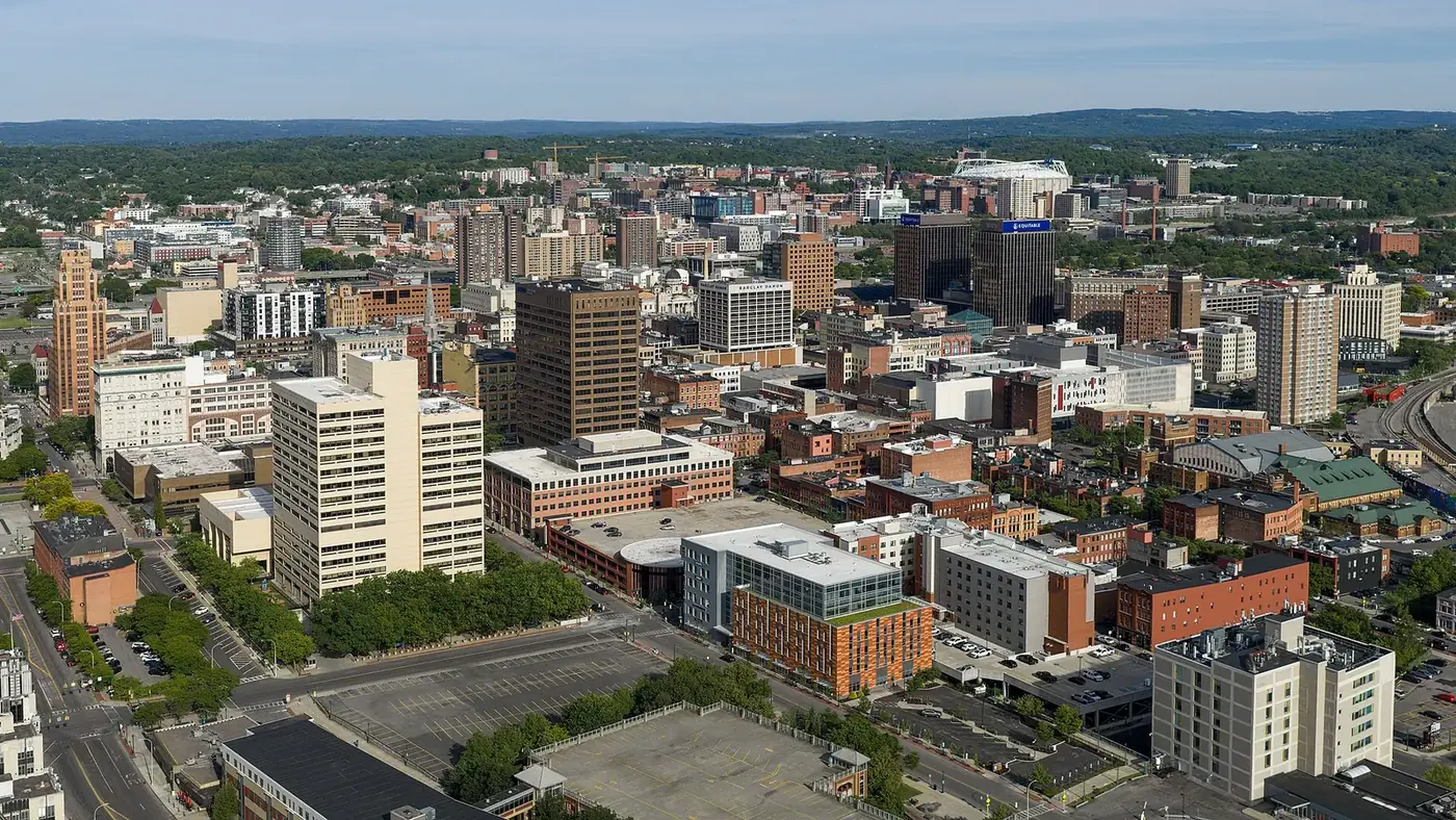 Syracuse, New York skyline (cropped) — Syracuse